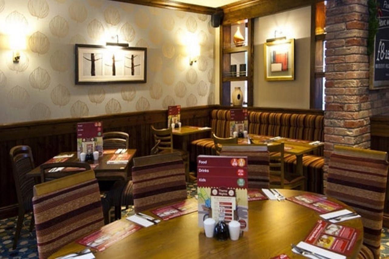 Premier Inn Лимингтон Экстерьер фото